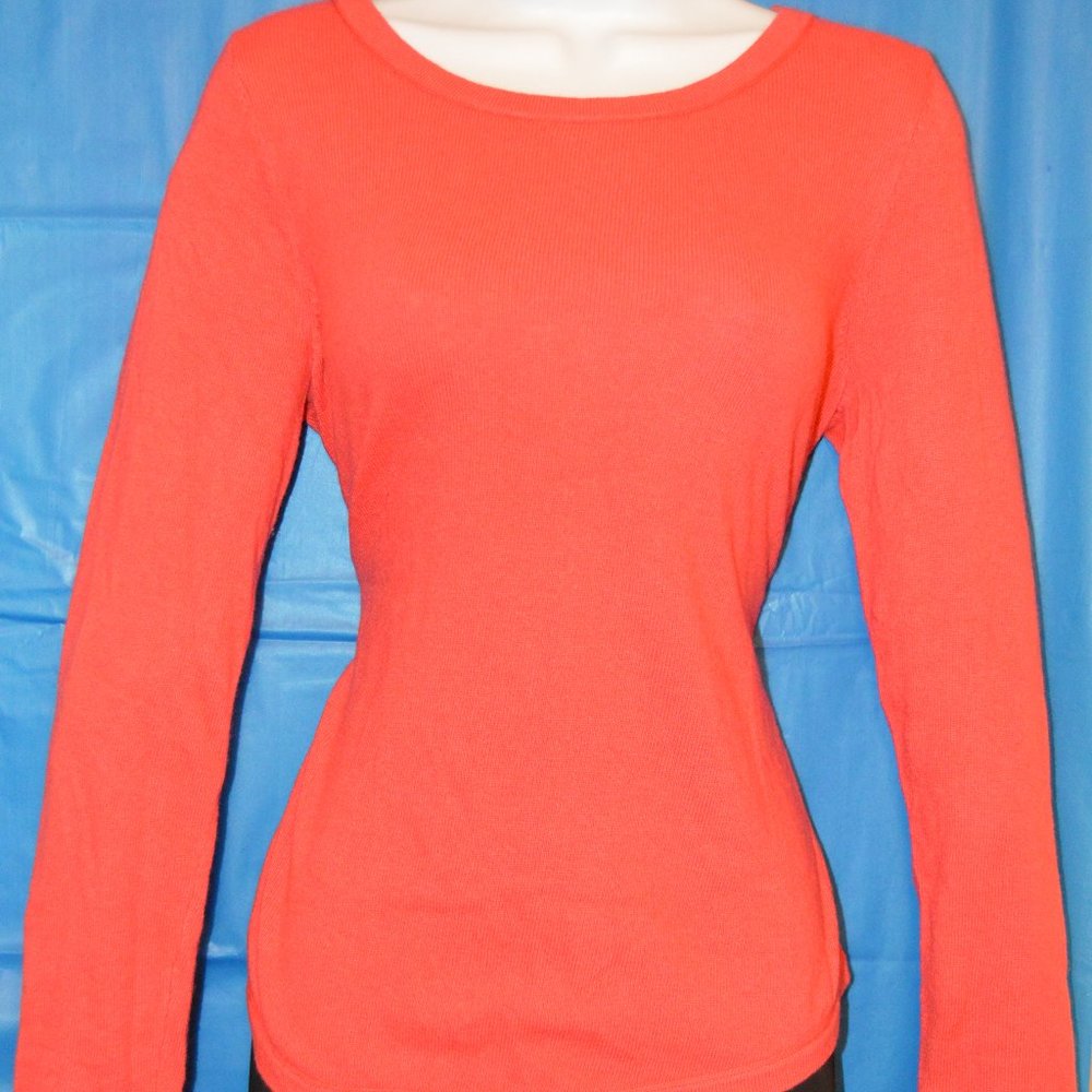 Loft Sweater - Picture 3 of 5